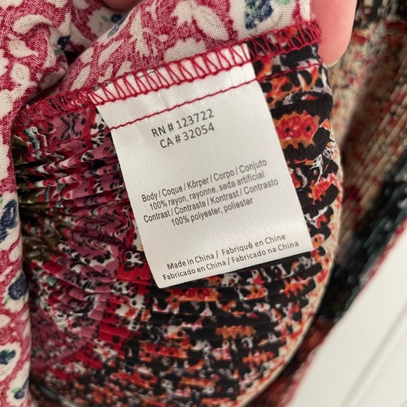 One September Floral Blouse - Picture 5 of 5